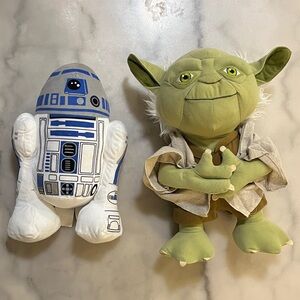 Star Wars Green Yoda and Blue R2-D2 Plush Toys